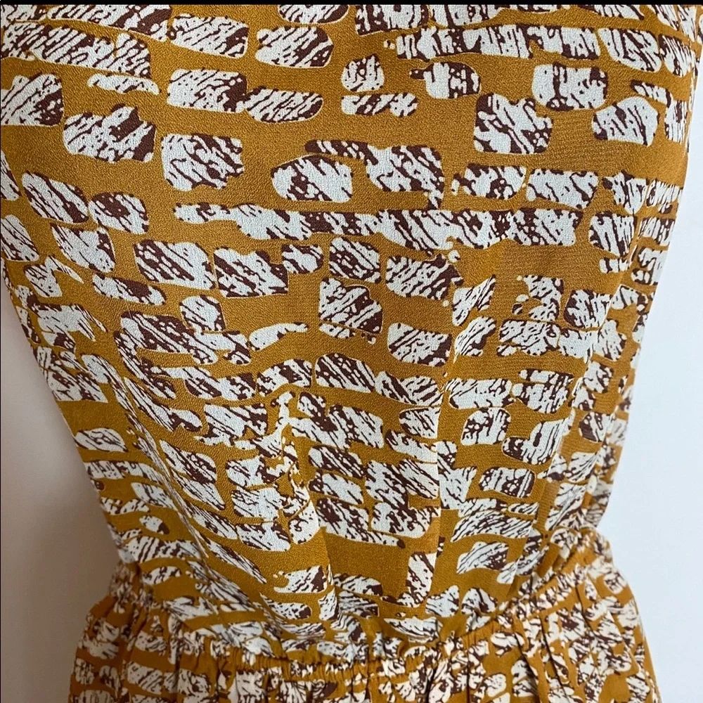 Umgee Jr NWT mustard dress open back jr medium